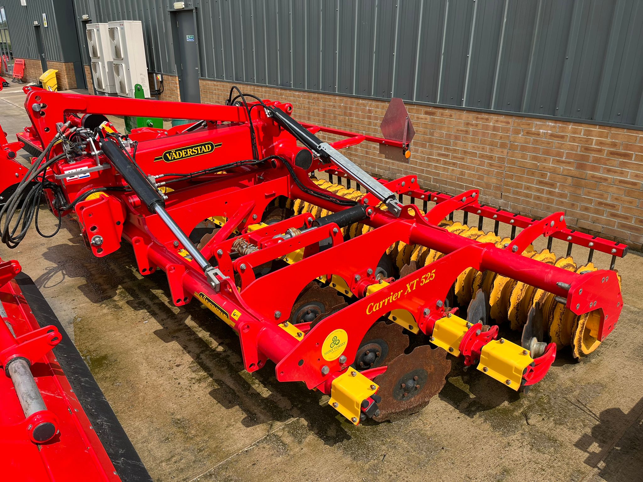 Väderstad Carrier XT 525 Cultivator | Hunt Forest Group